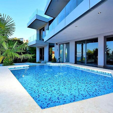 Apartments Marjanovic Opatija Luaran gambar