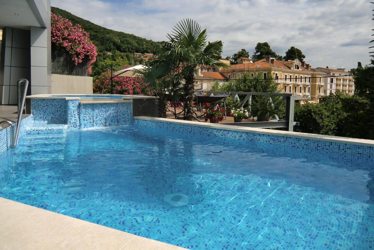Apartments Marjanovic Opatija Luaran gambar